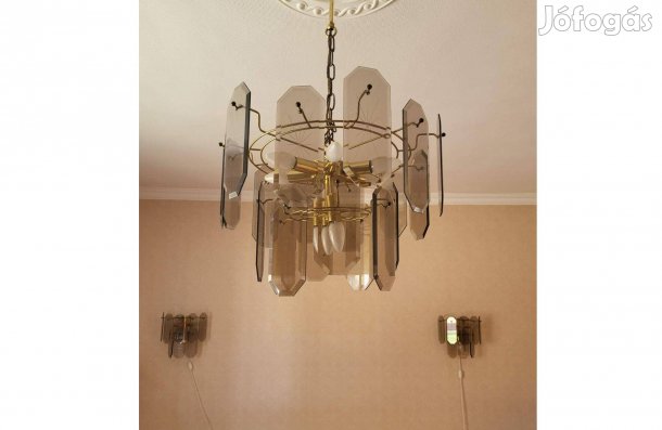 Csillár falikarokkal