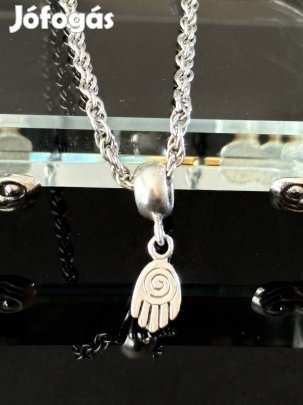 Csillogó ezüst nyaklánc és Fatima keze Medál