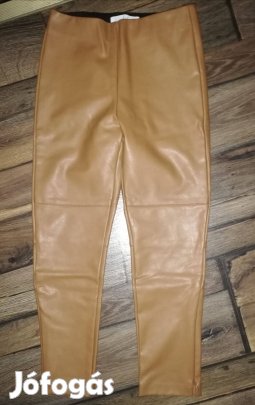 Csinos és vagány bőr hatású leggings