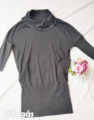 Csinos fazonú méret nélküli zsebes női ruha tunika