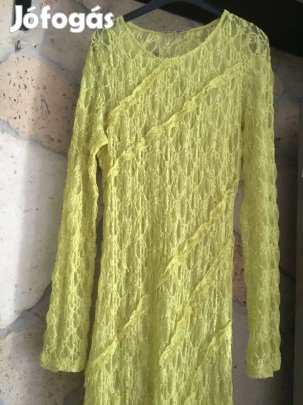 Csipke báliruha ( M ) , sztreccs, elegáns,újszerű