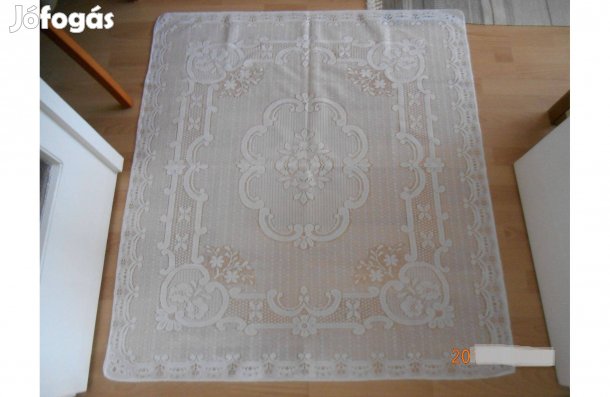 Csipke terítő 1,10 x 1,20 m