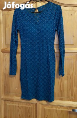 Csipkés hosszú ujjú ruha M-es