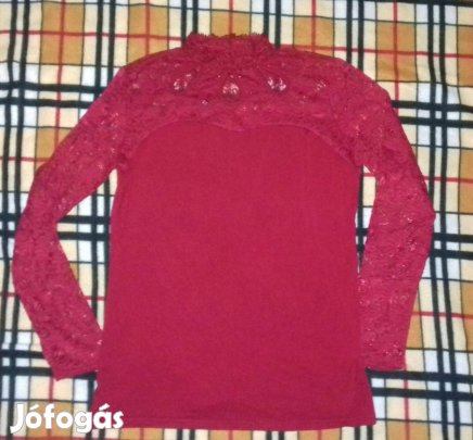 Csipkés ujjú és nyakú piros felső, XS-S