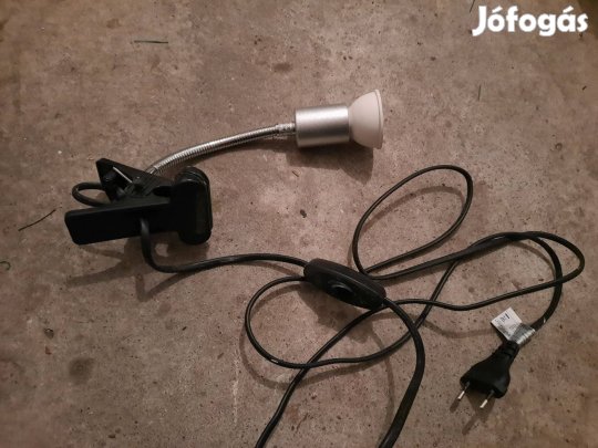 Csiptethető hálózati csatlakozós lámpa