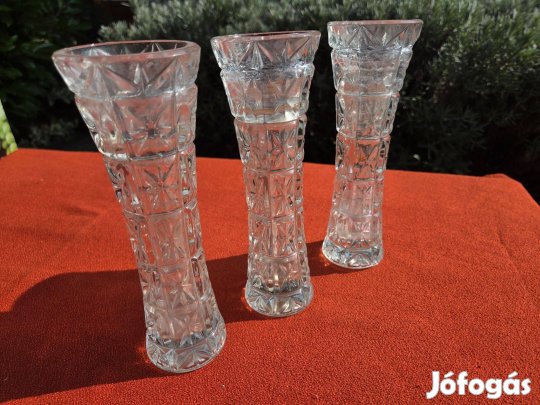 Csiszolt 3 db üveg váza eladó