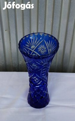 Csiszolt kék üveg váza