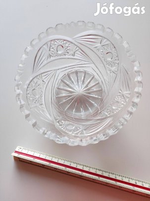 Csiszolt kristály asztalközép kínáló tál 8 x 15 cm