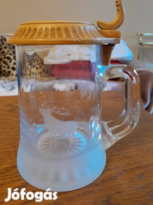 Csiszolt szarvas mintás kupa 1980