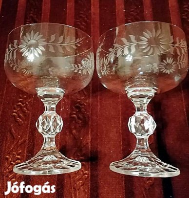 Csiszolt üveg pezsgős poharak