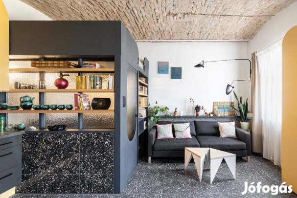 Csodálatos garzon a Gárdonyi téren