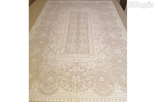 Csodaszép elegáns asztalterítő (fehér) eladó!