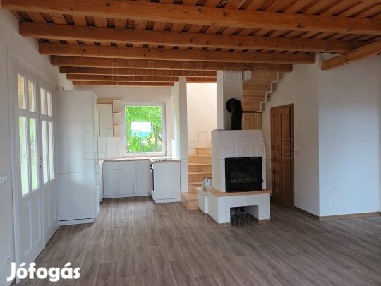Csókakőn azonnal költözhető családi ház eladó