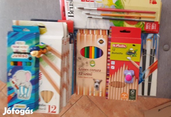 Csomagban eladó 18 doboz színes ceruza és 6 csomag ecsetkészlet