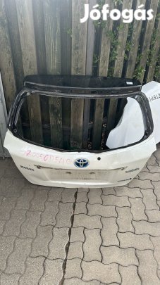 Csomagtér ajtó yaris 2017- eladó