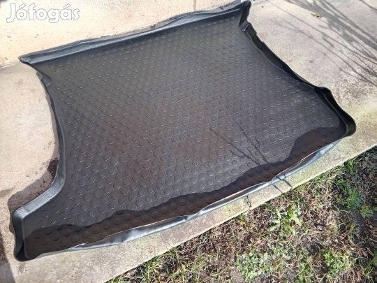 Csomagtér tálca Mazda Premacy