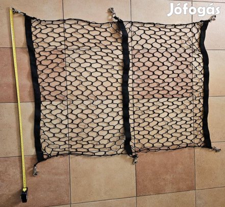 Csomagtérbe leszorító háló