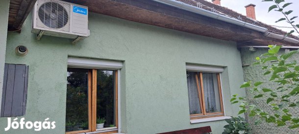 Csömörön 298 nm telken 55 nm 2 szobás házrész eladó 69,5 M