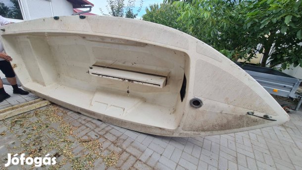Csónak eladó