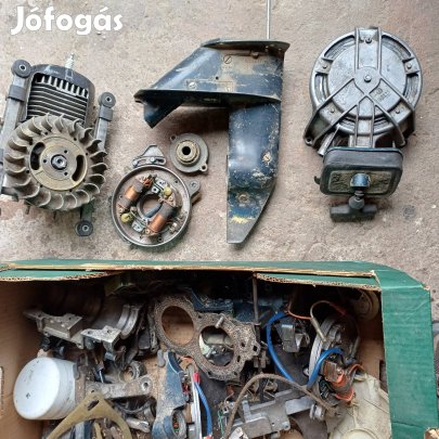 Csónakmotor alkatrészek Yamaha. 