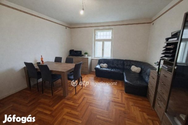 Csongrádi eladó 98 nm-es ház