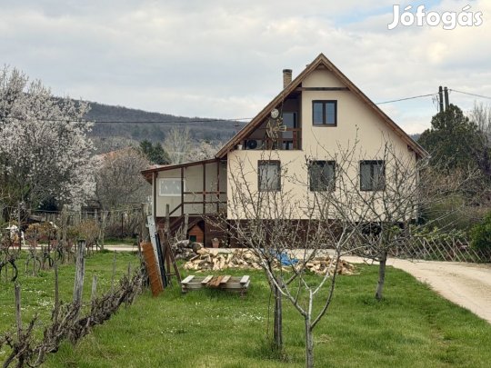 Csopaki eladó 106 nm-es ház