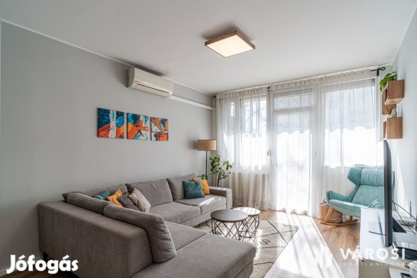 Csorba csííííík ..... (eladó panel lakás)