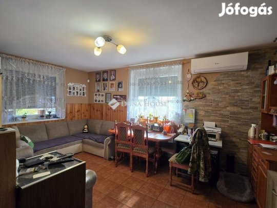 Csóri eladó 115 nm-es ház