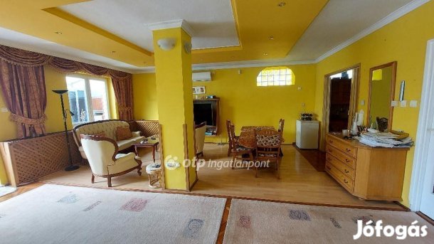 Csornai 160 nm-es ház eladó