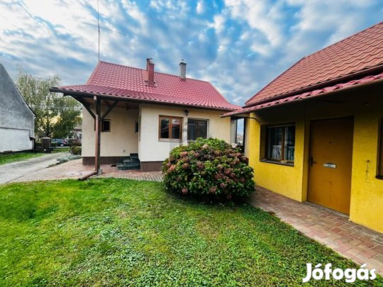 Csurgói eladó 82 nm-es ház