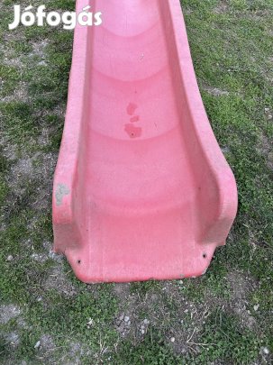 Csúszda. 3 méteres.