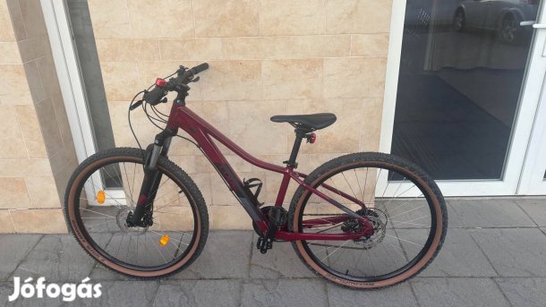 Cube Access Pro 27.5-es MTB SW 3x8 sebességes kerékpár