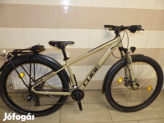 Cube Aim 29"mtb,agydinamós,városi felszereltség