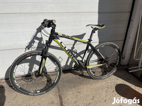 Cube Analog verseny mountain bike 