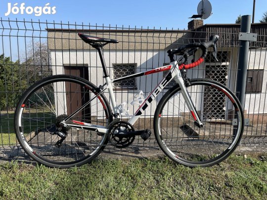 Cube Attain Pro 47-es méret