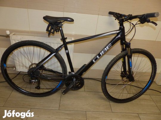 Cube Curve aluvázas trekking,hidraulikus fék,49cm