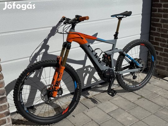 Cube Stereo Hybrid 160 HPC Actionteam - Fox Factory futóművel (20")