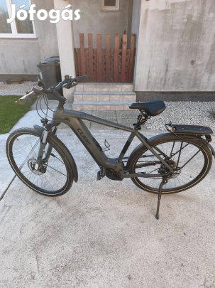 Cube Touring Hybrid One 625 e-bike