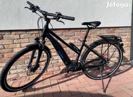 Cube Touring elektromos kerékpár