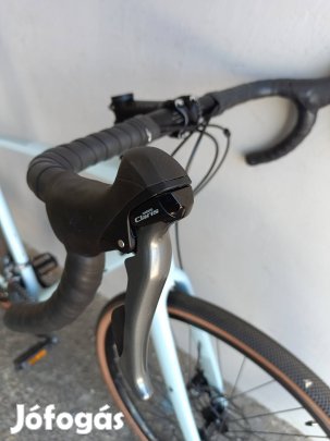 Cube XL méretű új gravel