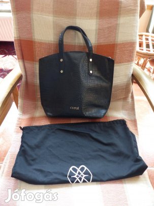 Cuplé spanyol bőrtáska