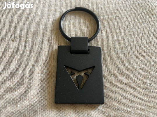 Cupra elegáns kulcstartó