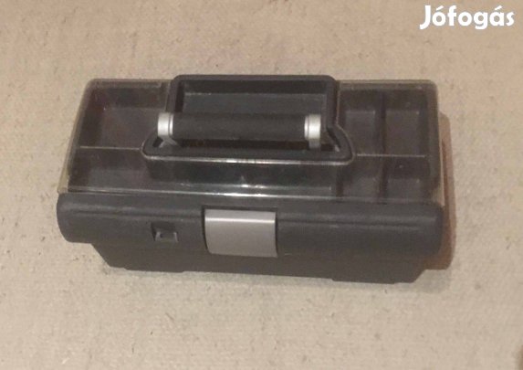 Curver szerszámosláda