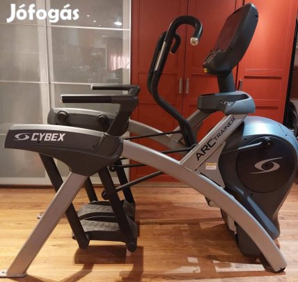 Cybex 770AT Arc Trainer