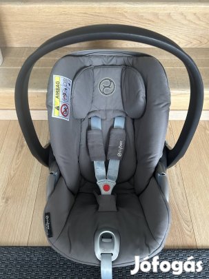 Cybex Cloud Z Platinum gyermekülés bázistalppal, nyári huzattal