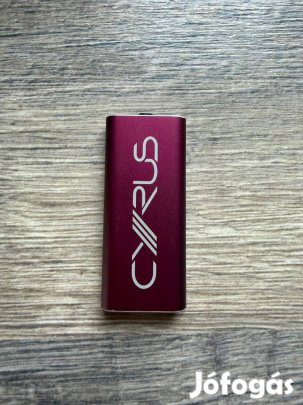 Cyrus soundkey USB DAC és fejhallgató erősítő (Ruby Red) Dobozában