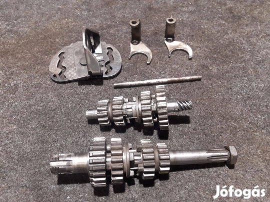 Cz 450 / 175 komplett gyári váltó szett