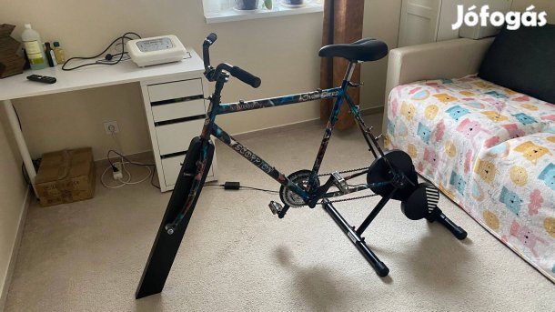 D100 wattmérős edzőgép kerékpárral, virtuális váltó + COG