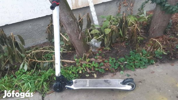 DCB elektromos roller