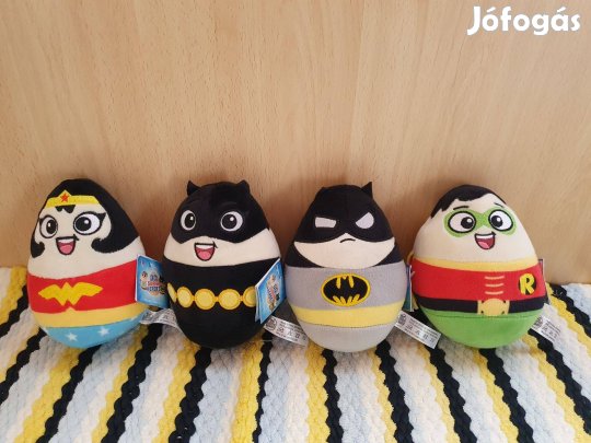 DC Super Heroes tojás plüssök (4db)